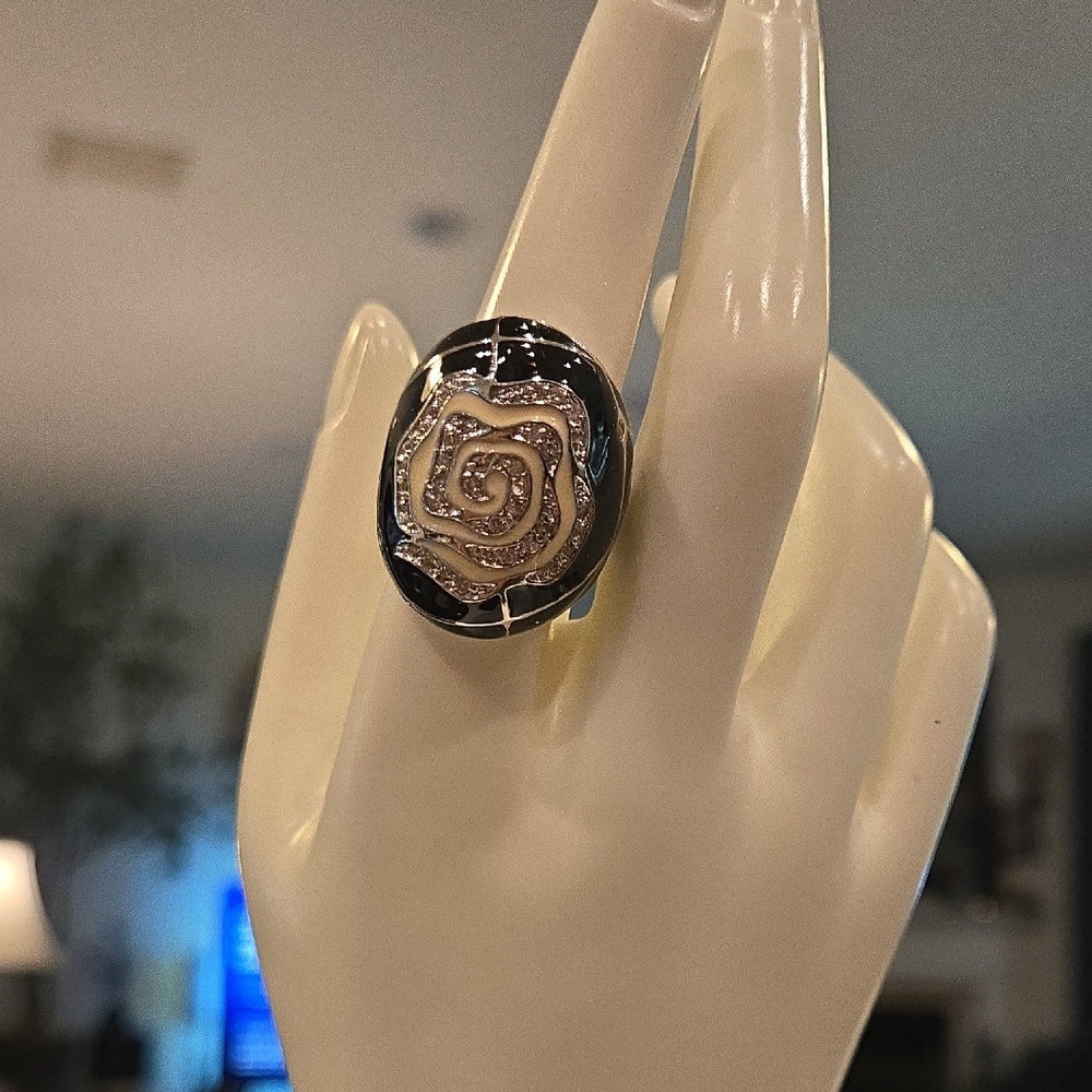 Chic Cocktail Silver Black CZ Women's Ring Sz 9